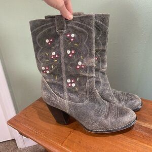Anthropologie Seychelles Cowboy Boots Flowers Suede Western Country Size 9.5